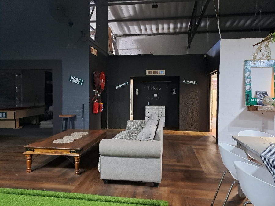 To Let commercial Property for Rent in Gants Plaza Western Cape